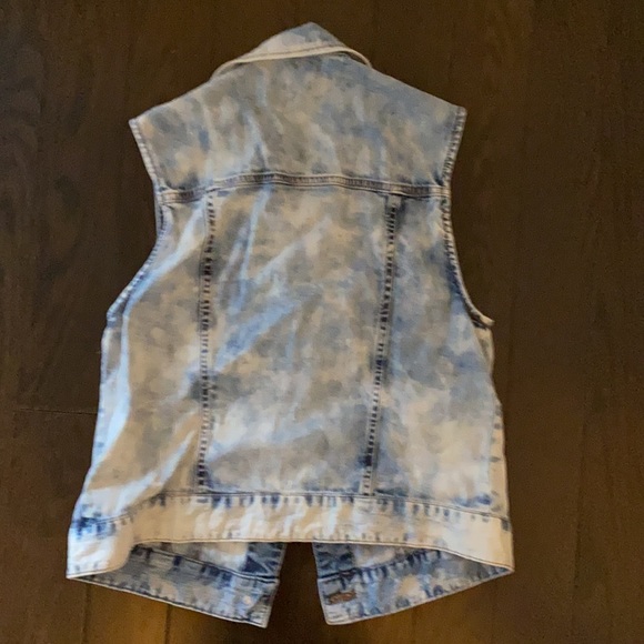Forever 21 Denim vest size M - Picture 4 of 4